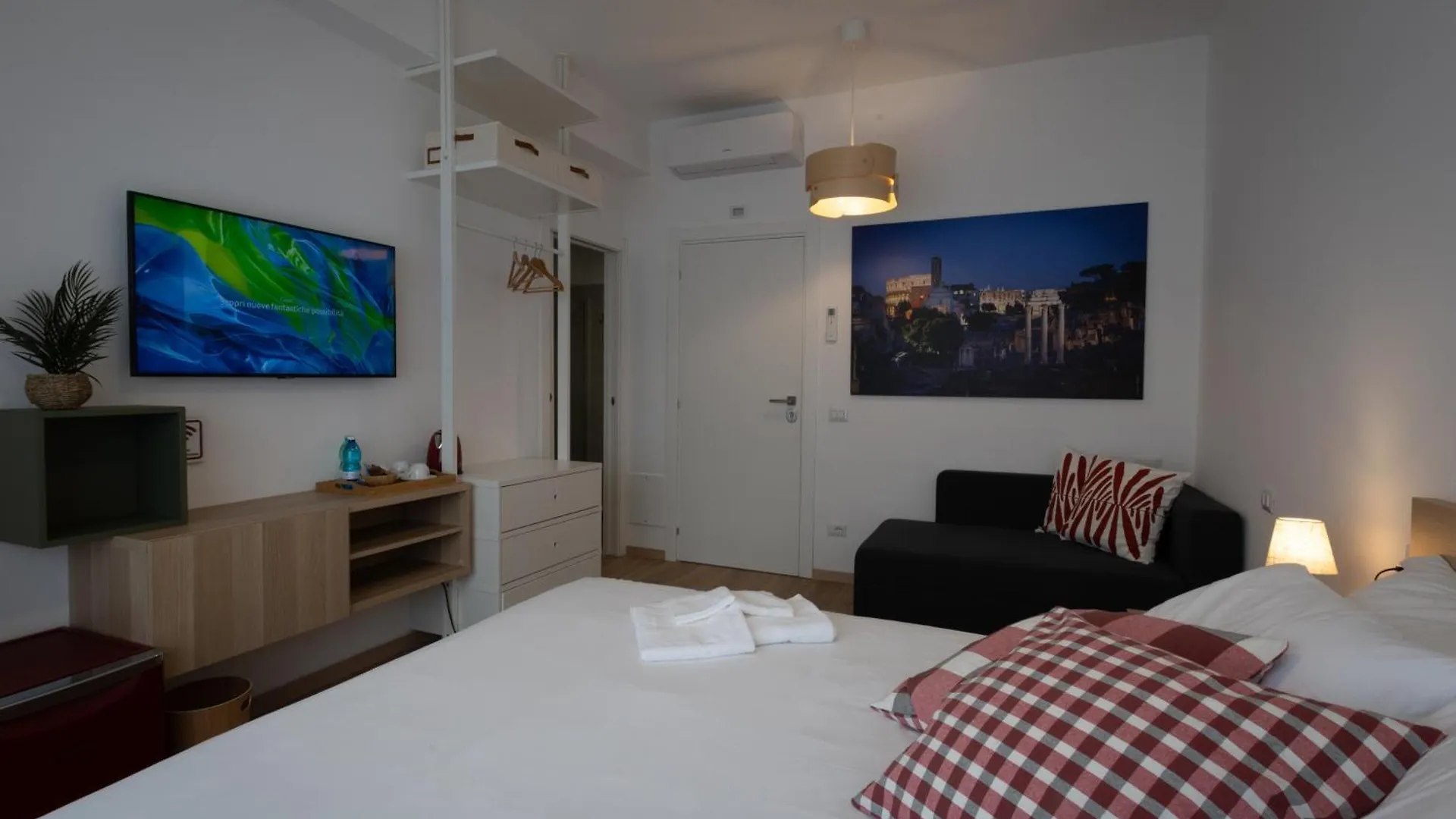 433 Rooms Roma 0*, Rome Italy