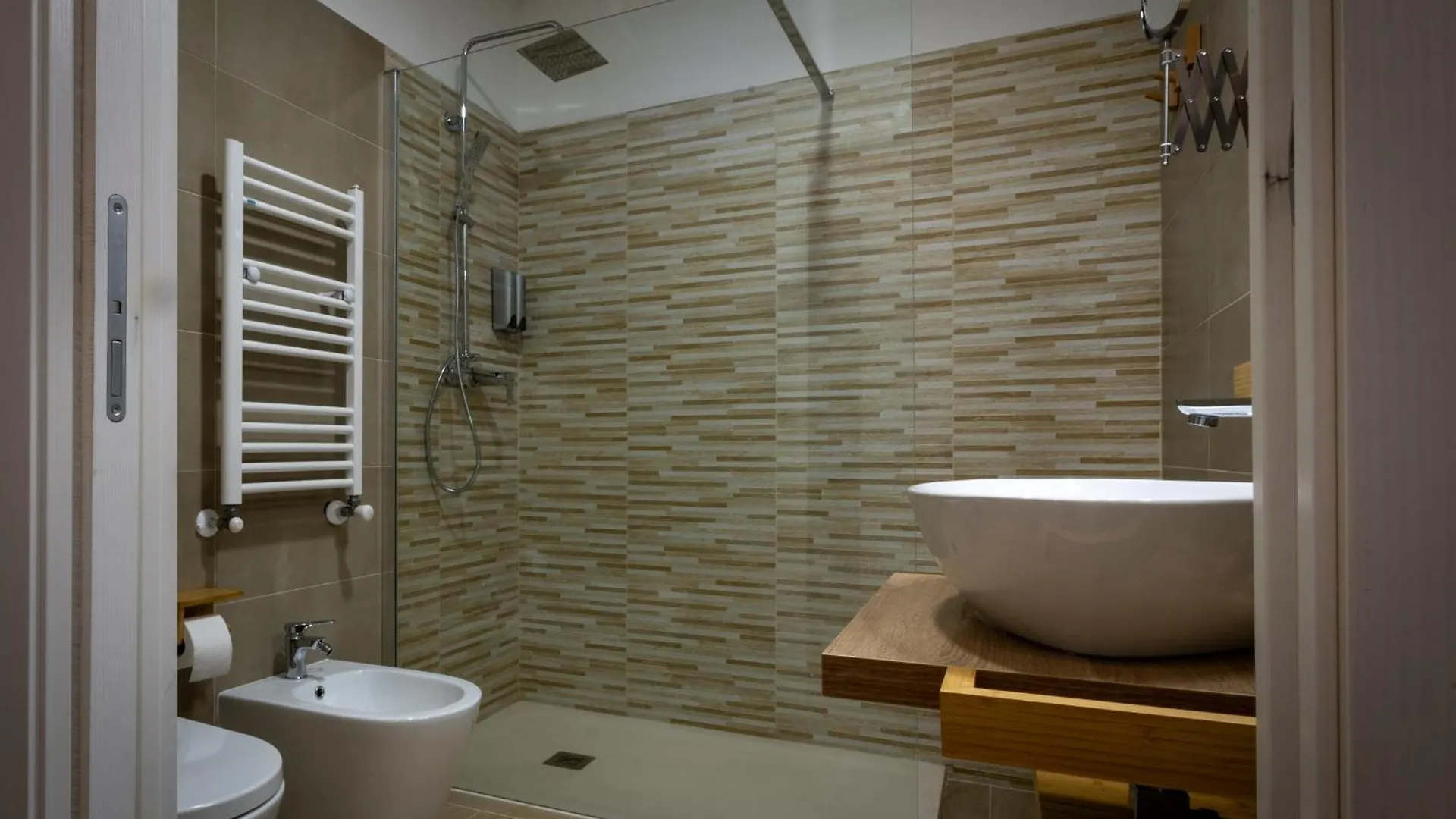 433 Rooms Roma Guest house Rome